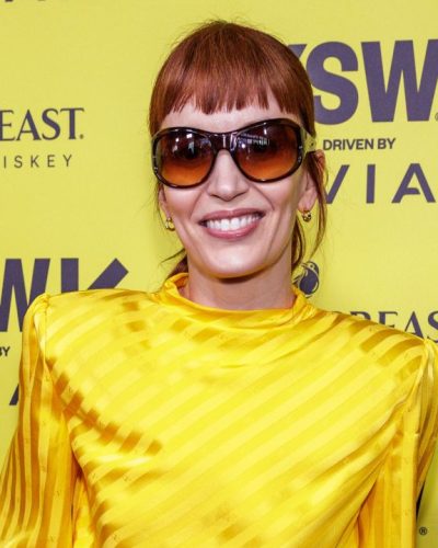 Britt Lower stuns in stylish look at premiere 2026