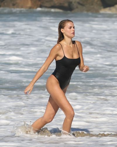 Brooks Nader stuns in stylish look at appearance 2026