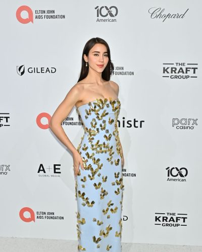 Caylee Cowan showcases stylish look