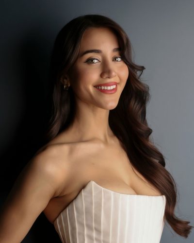 Caylee Cowan showcases stylish look