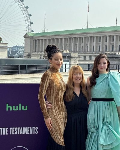 Chase Infinity Charms In Brown Dress At The Testaments 2023 2