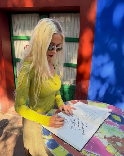 Christina Aguilera – Stunning Party Look 2023 5