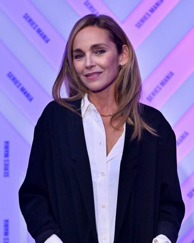 Claire Keim At Dustfall Premiere 2023: Chic Style 4