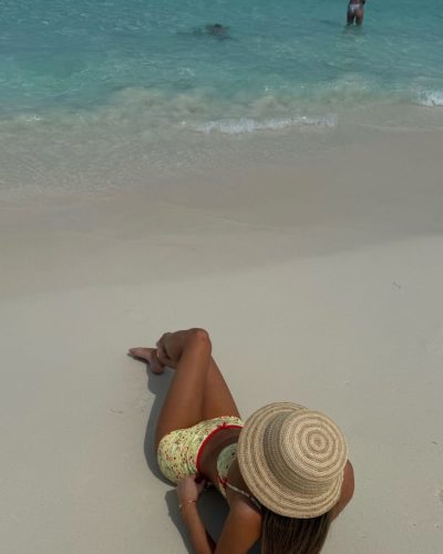 Coco Quinn stuns in stylish look at Instagram post 2026