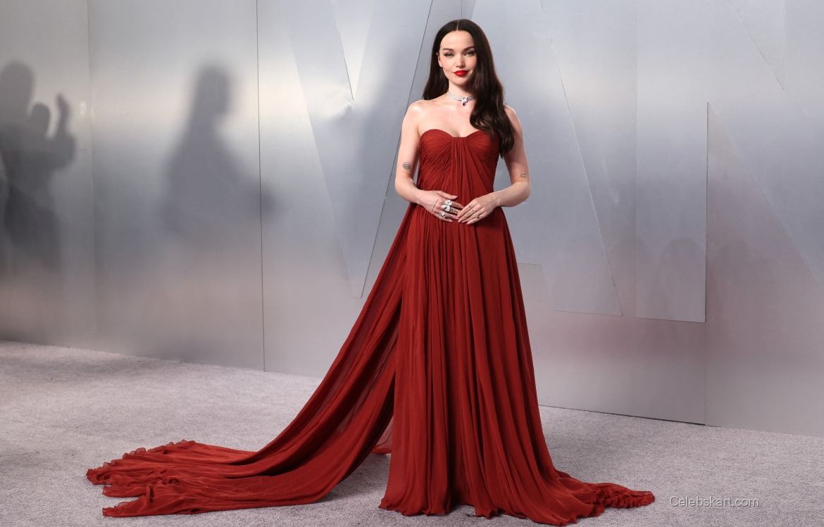 Dove Cameron at Vanity Fair Oscar Party, 2026 2