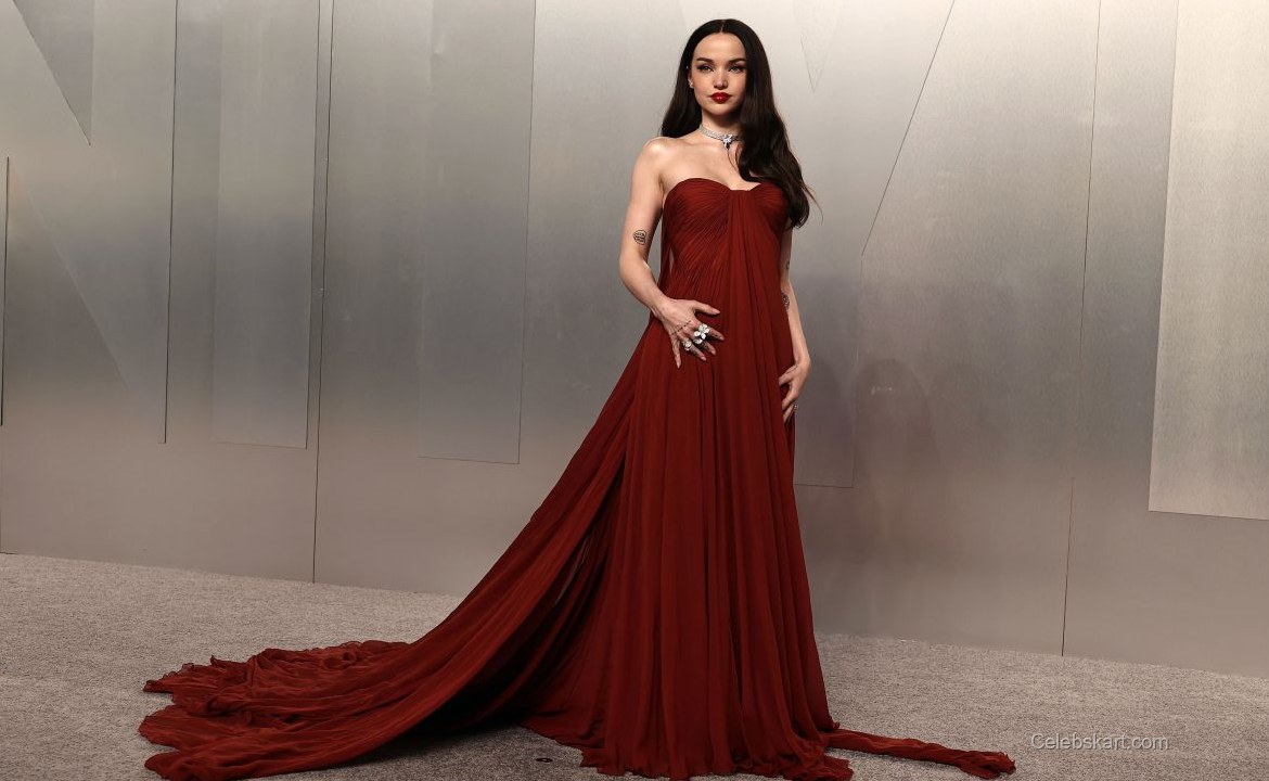Dove Cameron at Vanity Fair Oscar Party, 2026 4