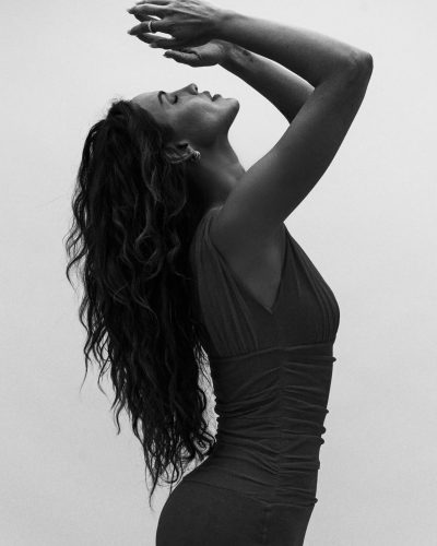 Eiza Gonzalez Dazzles In Pink Fashion At Event 2023 8