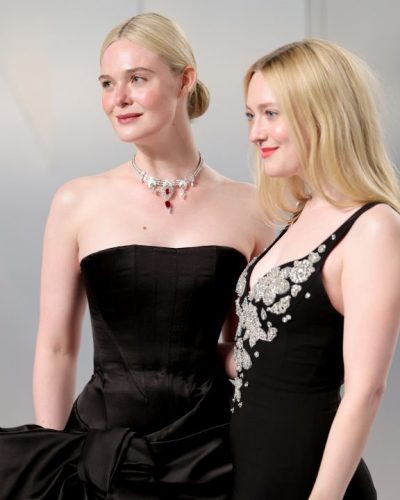 Elle and Dakota Fanning at Oscar Party, 2026 3