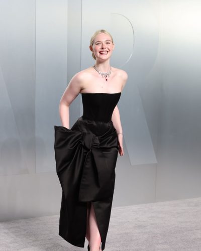 Elle and Dakota Fanning at Oscar Party, 2026 6