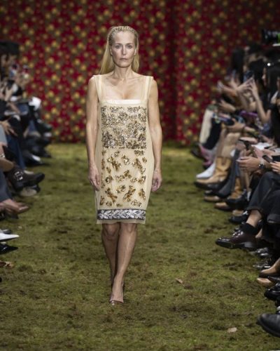 Gillian Anderson embellished gown in beige with elegant details