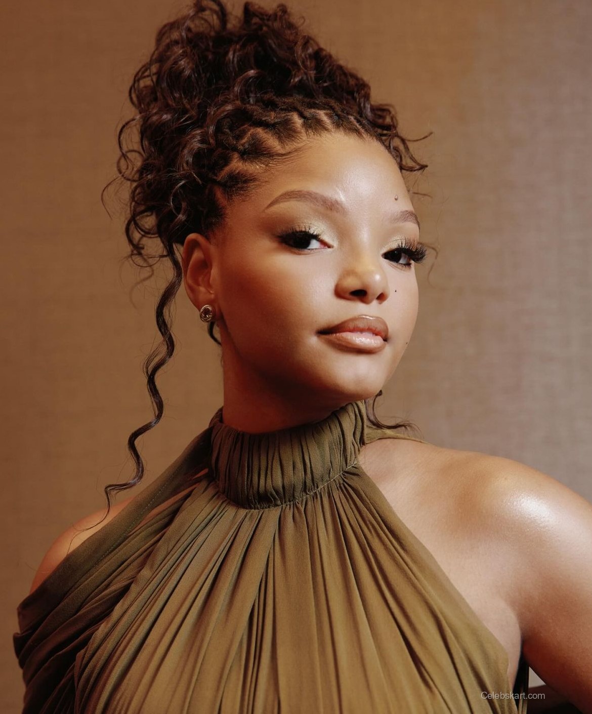 Halle Bailey Shines At Essence Black Women In Hollywood Awards, March 2026 2