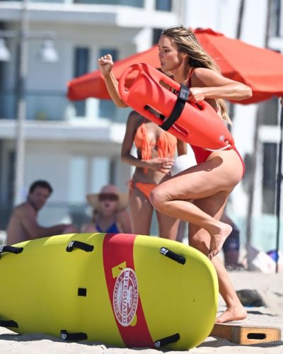 Hassie Harrison stuns in stylish look at appearance 2026