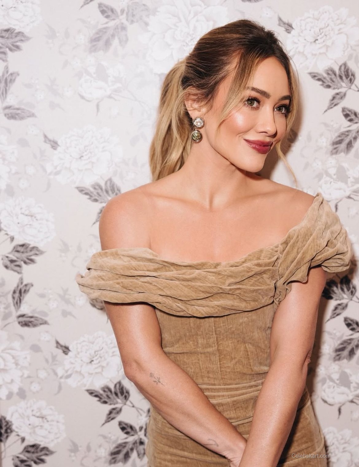 Hilary Duff Steals The Spotlight On The Drew Barrymore Show, March 2026 10