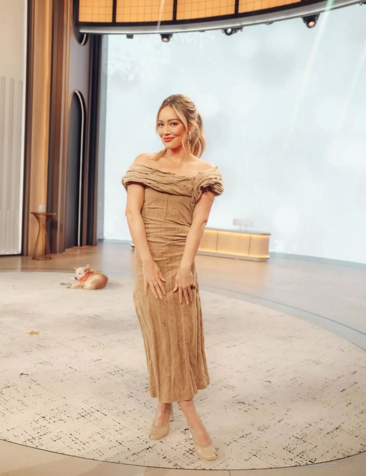 Hilary Duff Steals The Spotlight On The Drew Barrymore Show, March 2026 7