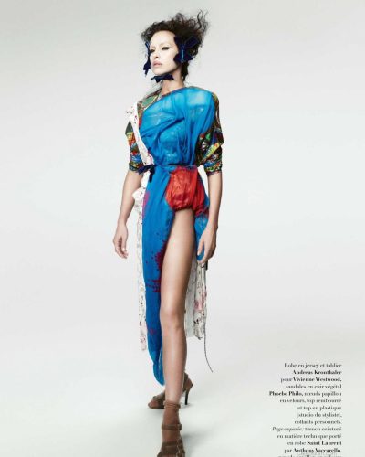 Irina Shayk showcases stylish look