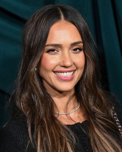 Jessica Alba stuns in stylish look at appearance 2026