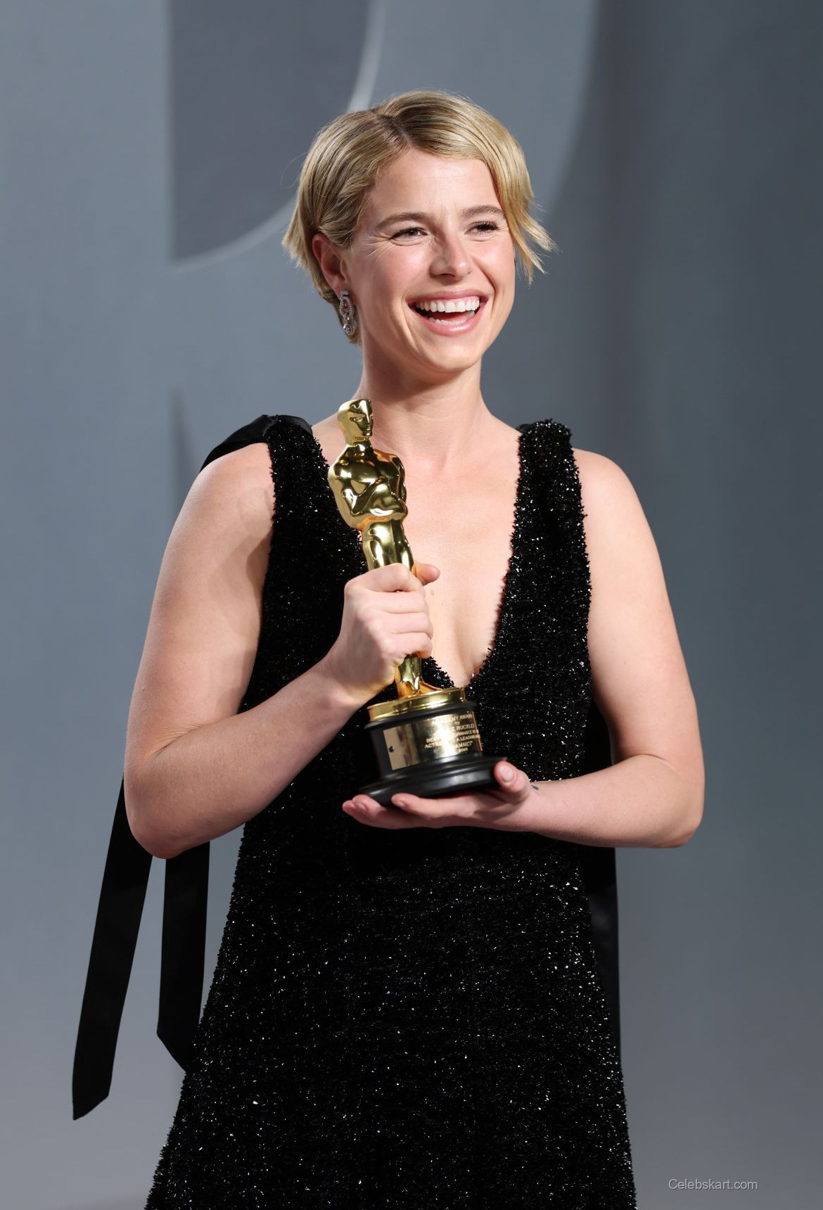 Jessie Buckley at Vanity Fair Oscar Party, 2026 4