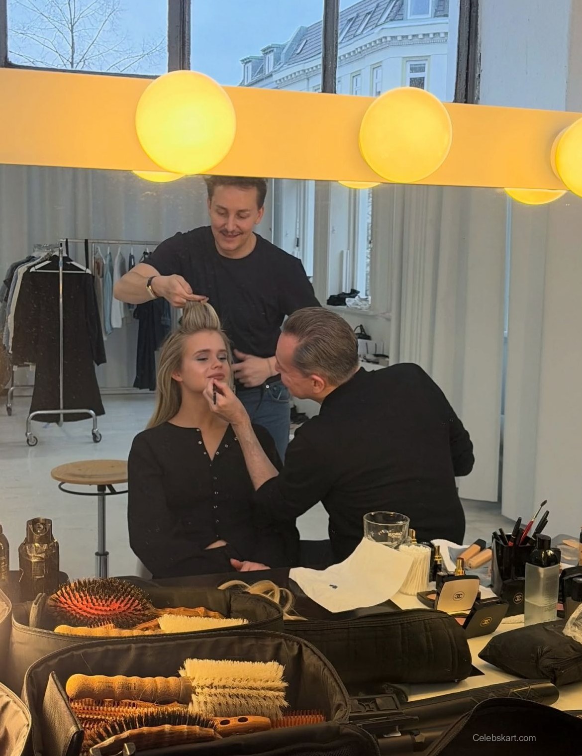 Jule Marie Jensen – Vanity Fair Party 2023 10