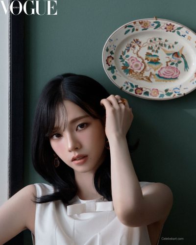 Karina Stuns In Vogue Korea April 2026 Feature 17