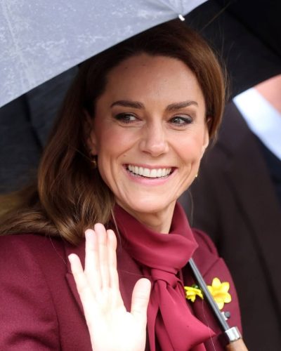 Kate Middleton chic burgundy ensemble perfect for spring weather