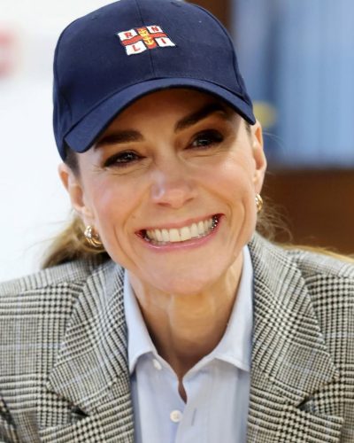 Kate Middleton wearing gold hoop earrings for added sparkle