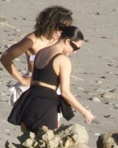 Kim Kardashian Beach Workout Malibu Look, 2026 4