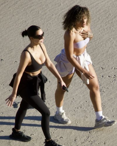 Kim Kardashian Beach Workout Malibu Look, 2026 8