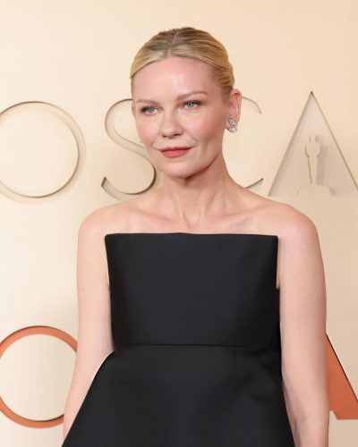 Kirsten Dunst at Oscars Dolby Theatre, 2026
