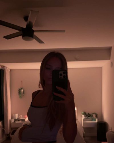 Kyla Dodds turns heads in stylish look