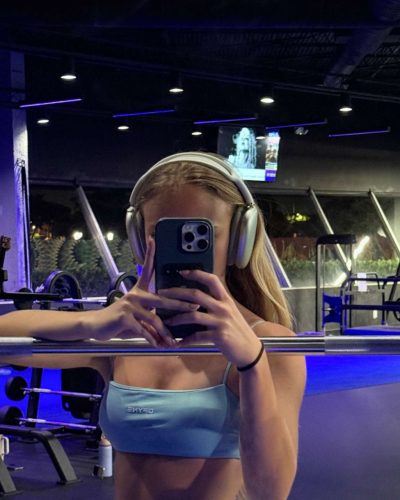 Kyla Dodds stuns in stylish look at Instagram post 2026