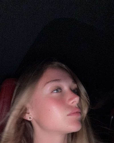 Kyla Dodds showcases stylish look