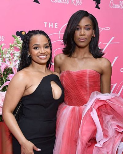 Kyla Pratt showcases stylish look