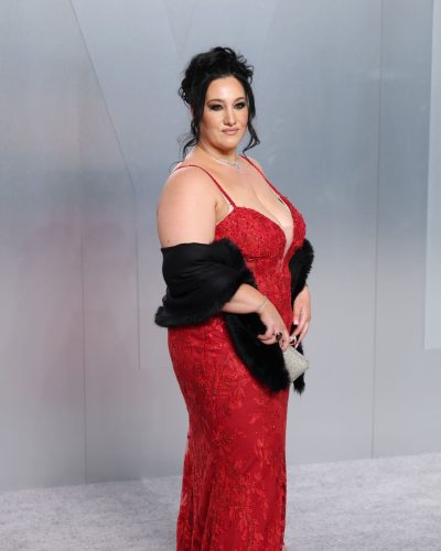 Lina Polimeni showcases stylish look