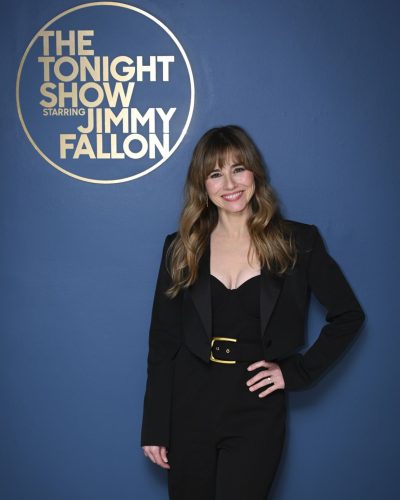 Linda Cardellini on Jimmy Fallon Show, 2026 6