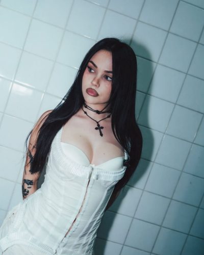 Maggie Lindemann Spotted In Chic Outfit – 2023 14