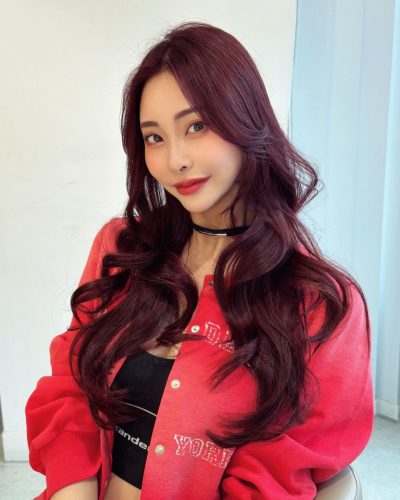 Makoto Minami stuns in stylish look at Instagram post 2026