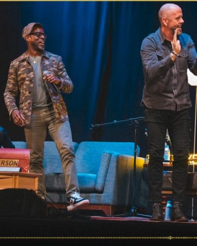 Mandy Moore showcases stylish look