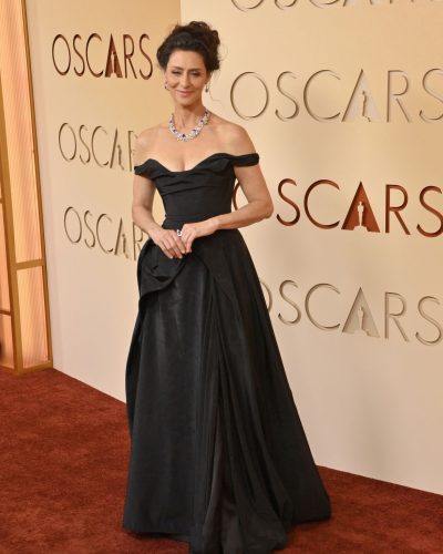 Maria Fernanda turns heads in stylish look