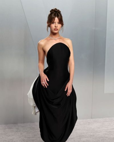 Mia Goth at Vanity Fair Oscar Party, 2026 5