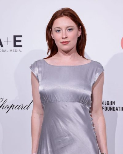 Mina Sundwall turns heads in stylish look