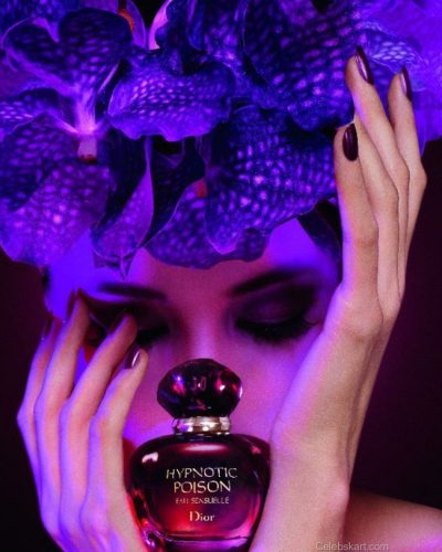 Monica Bellucci wearing stylish look at appearance 2010