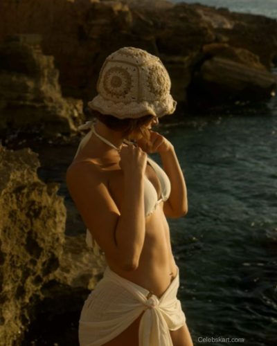 Naila Van Kommer Beach Look – Summer 2023 5