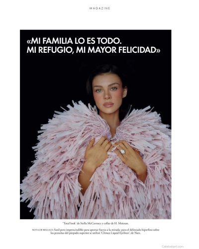 Nicola Peltz turns heads in stylish look