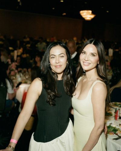 Olivia Munn looks stunning in stylish look