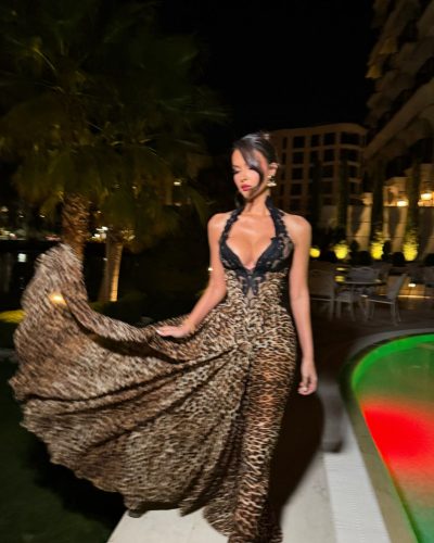 Oriola Marashi stuns in stylish look at Instagram post 2026