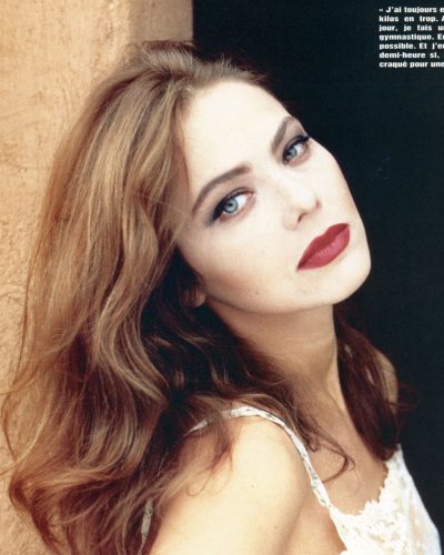 Ornella Muti beautiful floral dress with lace trim and vibrant hues