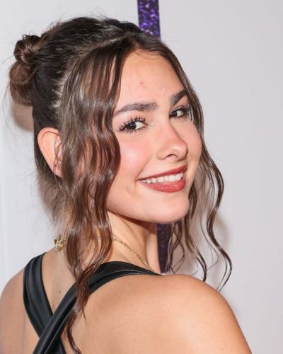 Peja Anne showcases stylish look