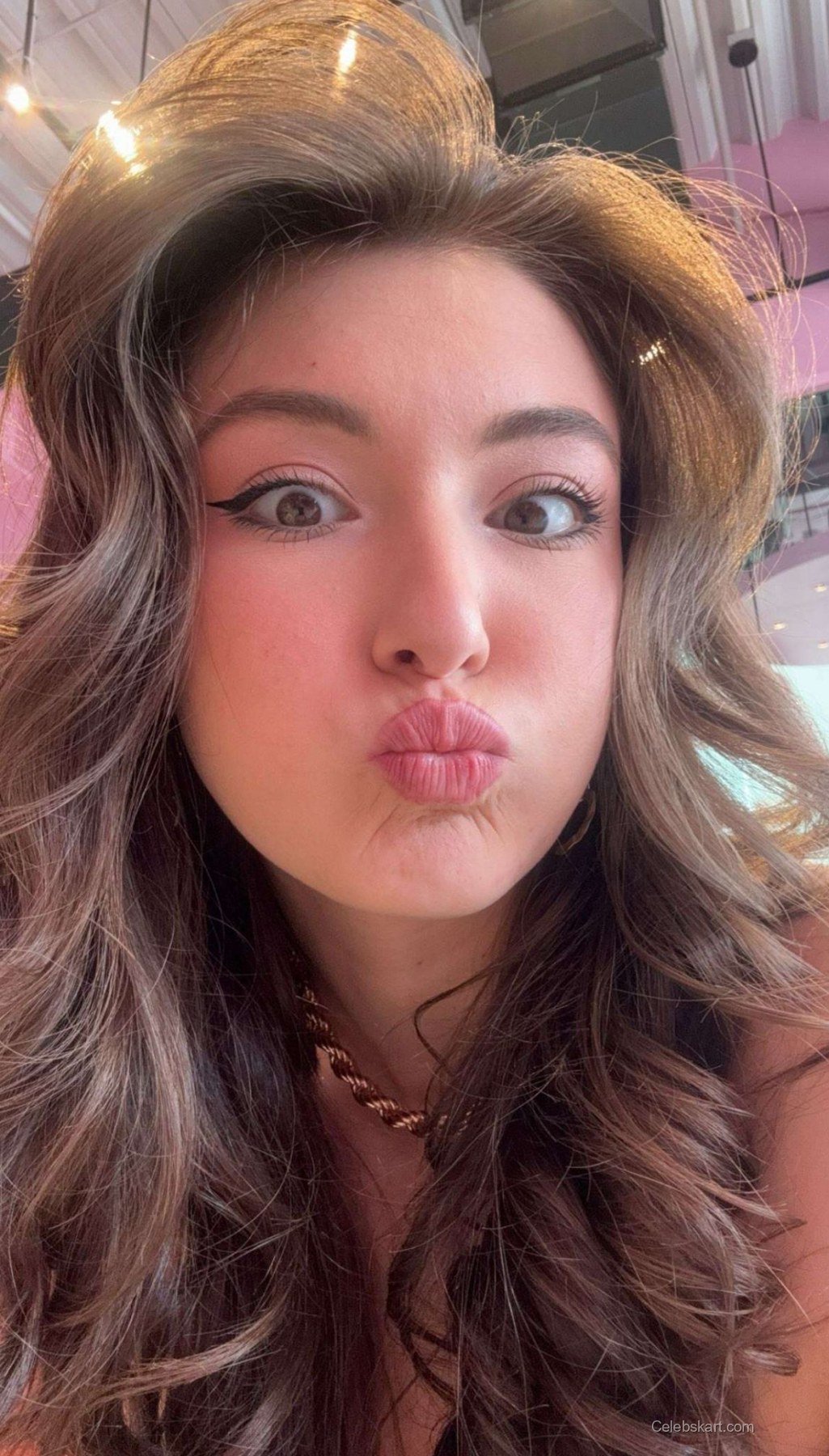 Rachel Pizzolato At The Vanity Fair Party 2023 8