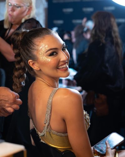 Rachel Pizzolato showcases stylish look