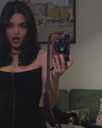 Rachel Zegler looks stunning in stylish look